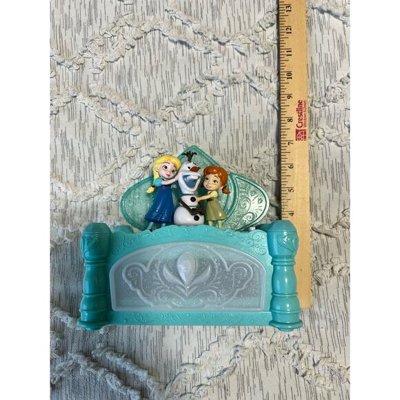 Disney Frozen “Do You Want to Build a Snowman” Musical Jewelry Box - Picture 8 of 10